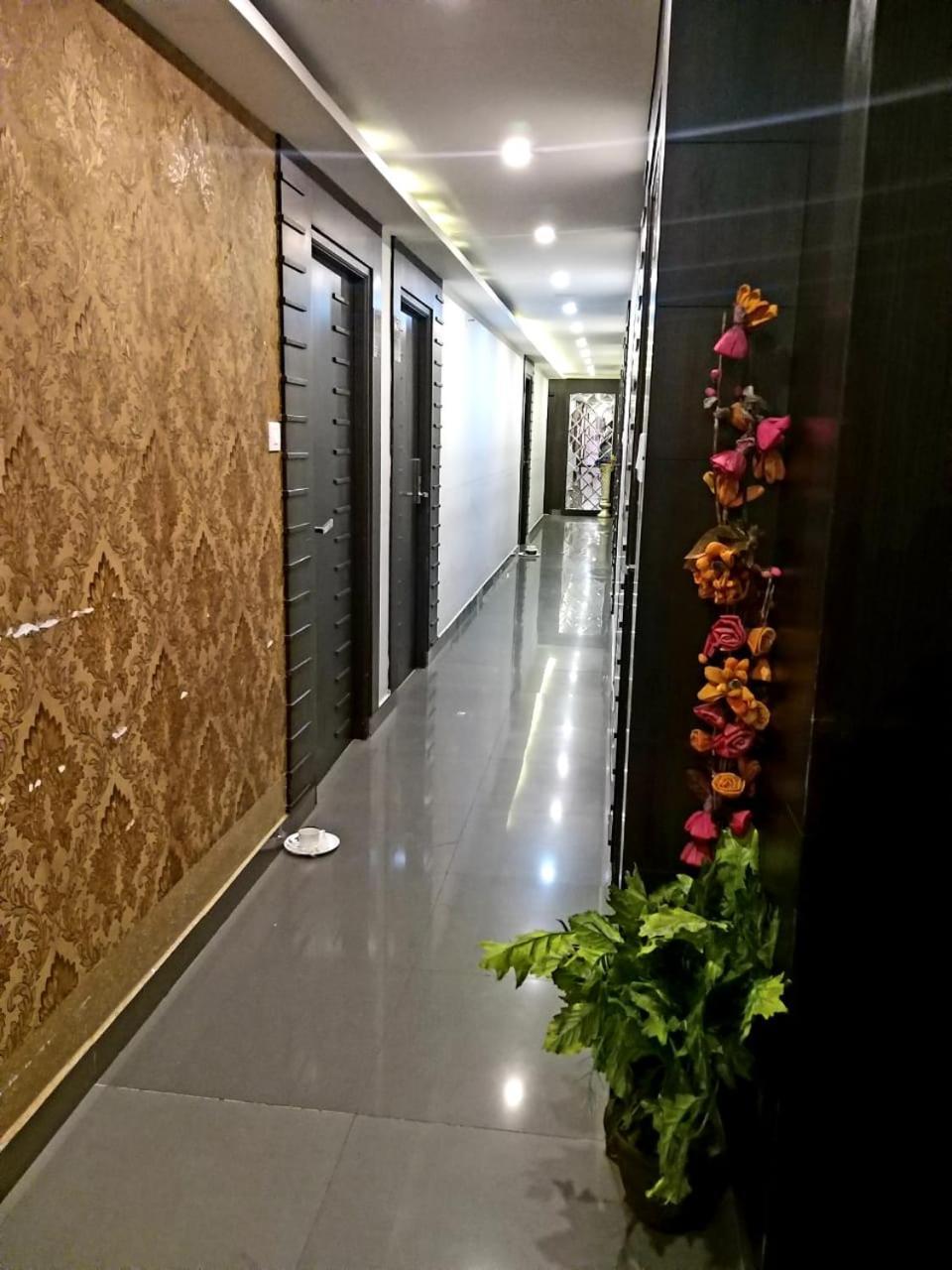 钦奈 Grand Elegant酒店 外观 照片